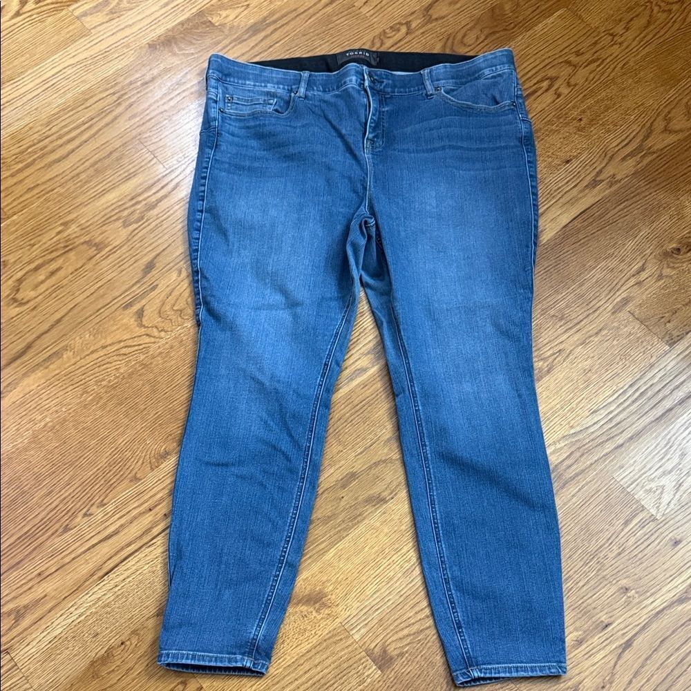 Torrid Premium Bombshell Skinny Jeans Blue Denim Size 22R
